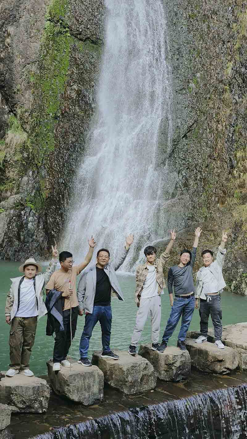 1712042344758997.jpg 1712042344758997.jpg