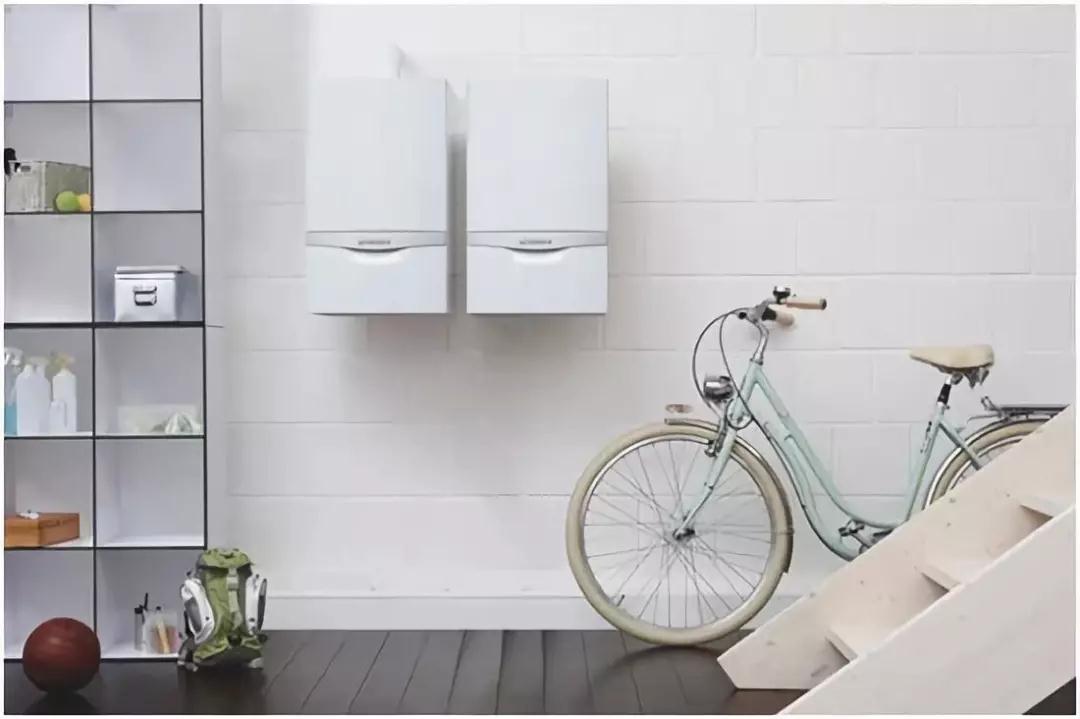 地暖是自己安裝好？還是開發商安裝好？